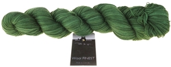 Wool Finest Farbe 2258 Waldgrenze